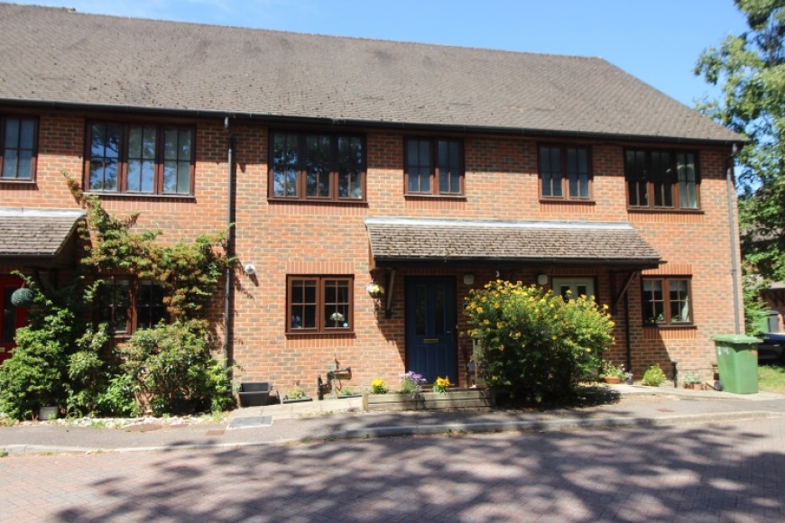 2 Peel Place Petersfield Road, Whitehill, Bordon, Hampshire, GU35 9BH, UK