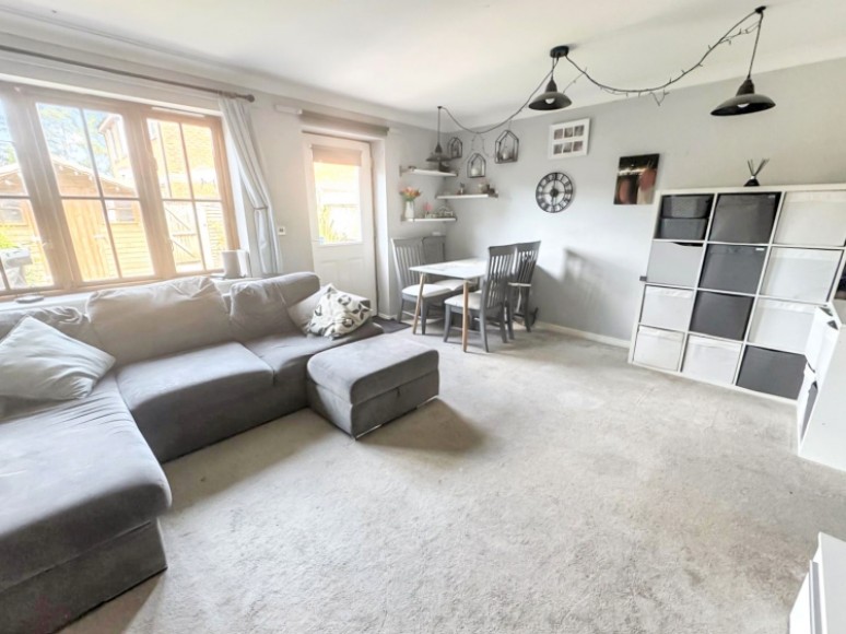 2 Peel Place Petersfield Road, Whitehill, Bordon, Hampshire, GU35 9BH, UK
