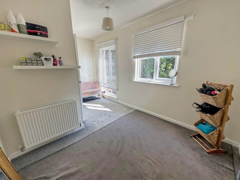 9 Maynard Way, Bordon, Hampshire, GU35 0LN, UK