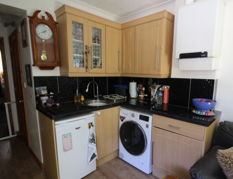 14 The Sands, Whitehill, Bordon, Hampshire, GU35 9QW, UK