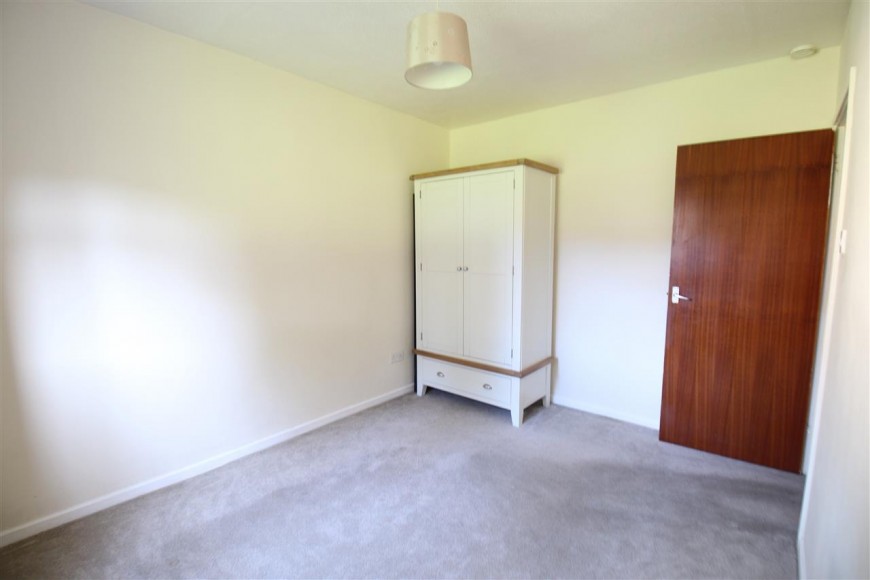 Flat 2, 14 Forest Road, Bordon