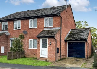 Sunbury Close, Bordon