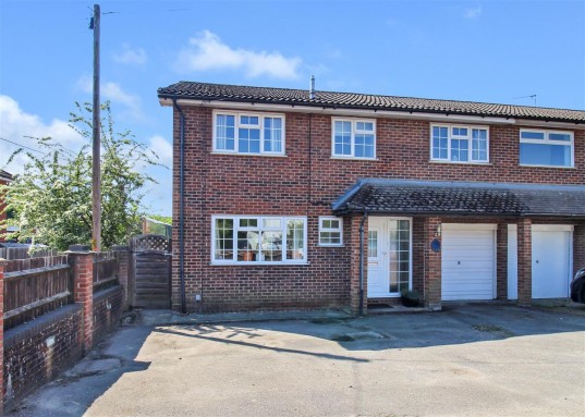 Chalet Hill, Bordon