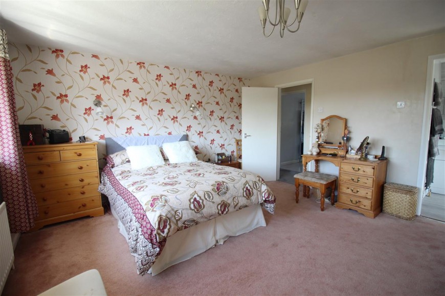 Chalet Hill, Bordon