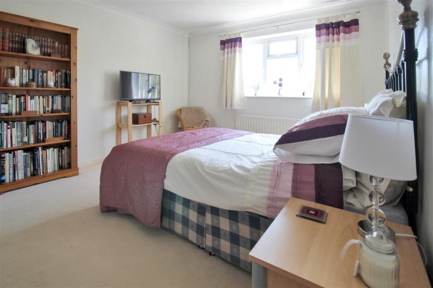 Chalet Hill, Bordon