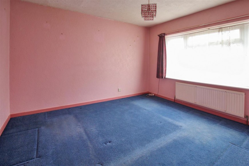 Champney Close, Whitehill