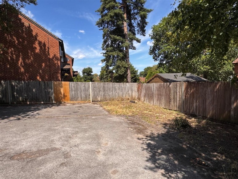 Atholl Road, Whitehill